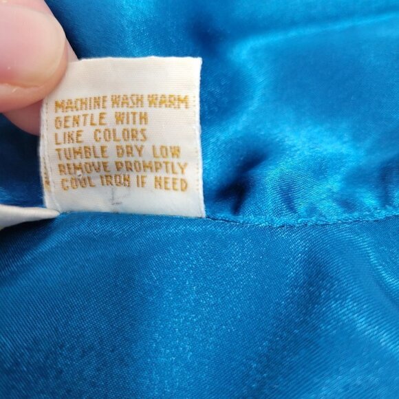 Victoria's Secret Women's Vintage Gold Label Satin/Polyester Button Up Size L - Picture 10 of 12